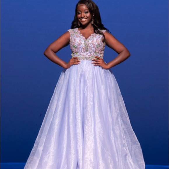 Yellow dress-$700;coral jumpsuit-$125;orange-$250; lavender-$175;cocktail-$60 - Picture 4 of 6